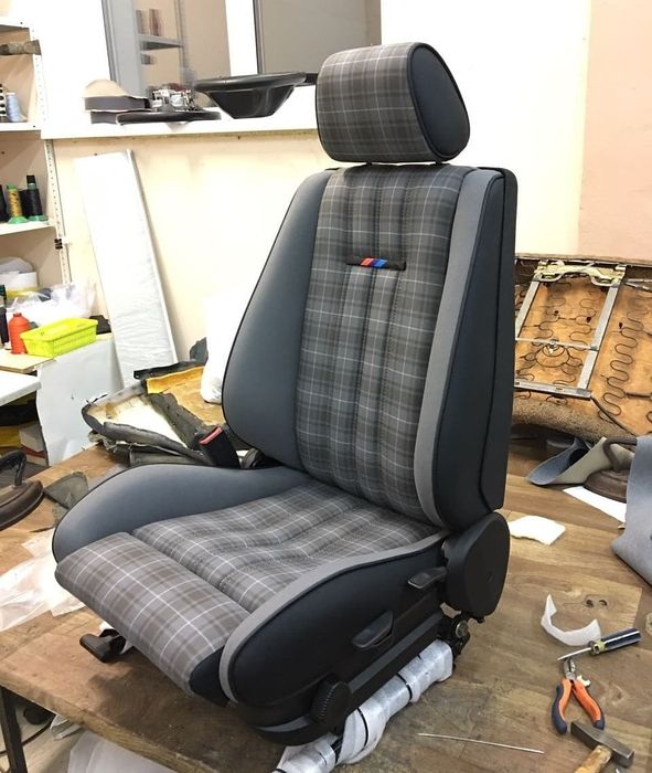 Шильдик сиденье motorsport  recaro BMW E30 E32 E34 E36 E38 E39