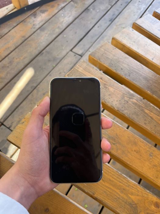 Айфон 11 идеалльное состояние