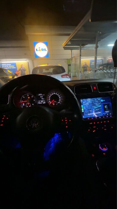 Vand sau schimb Golf 6