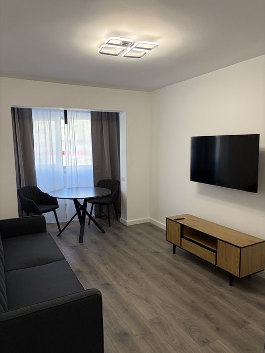 Inchiriez apartament 2 camere PRIMA UTILIZARE intersectie IREG