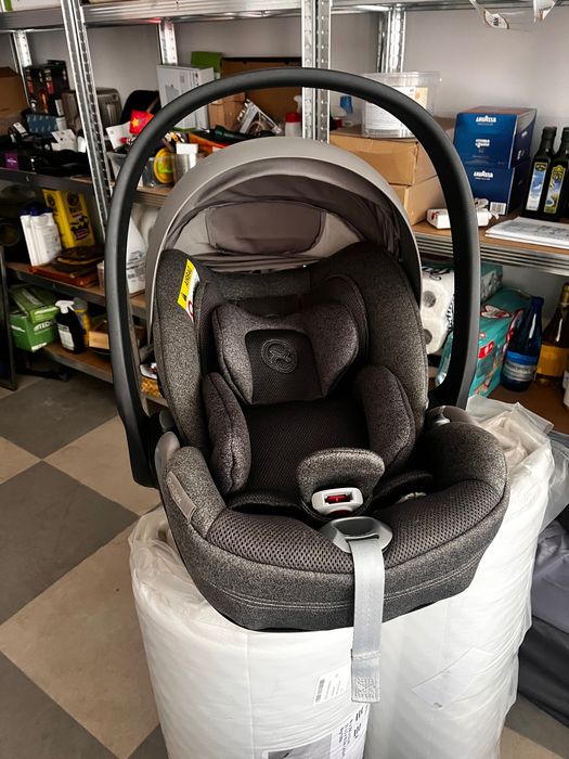 Столче за кола Cybex Cloud G