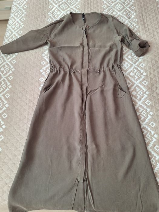 Продам платье женское