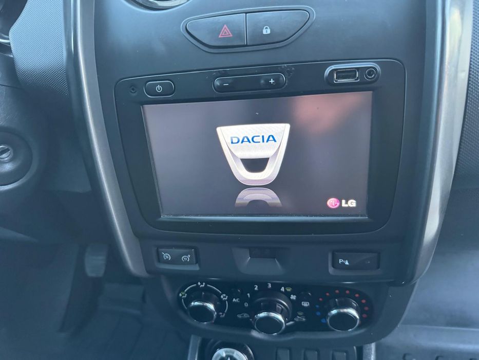 Dacia duster 1.5. Diesel 4x4 2015