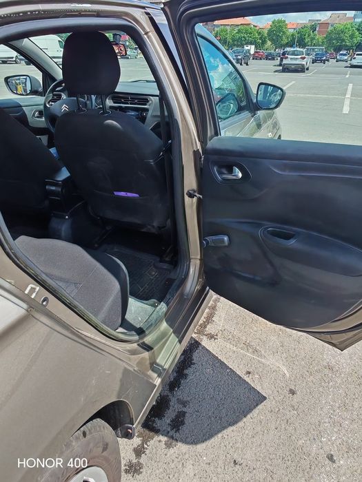 Citroen C-elysee an 2015 benzina. Unic proprietar
