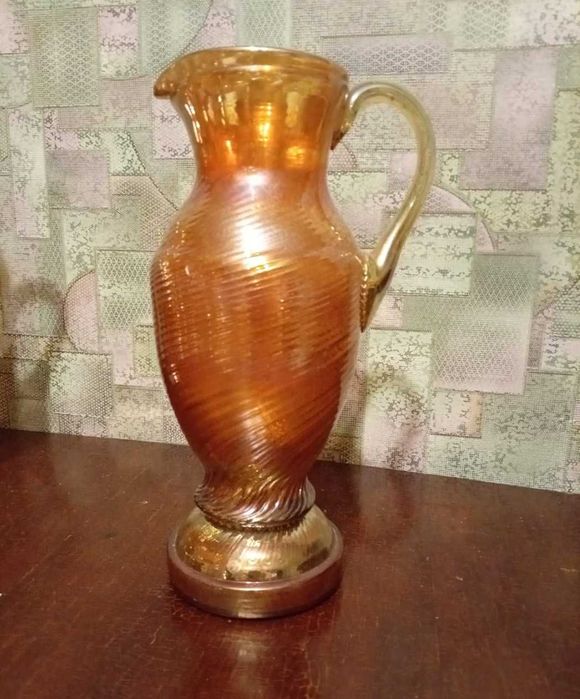 Продам красивые вазы советского  периода.