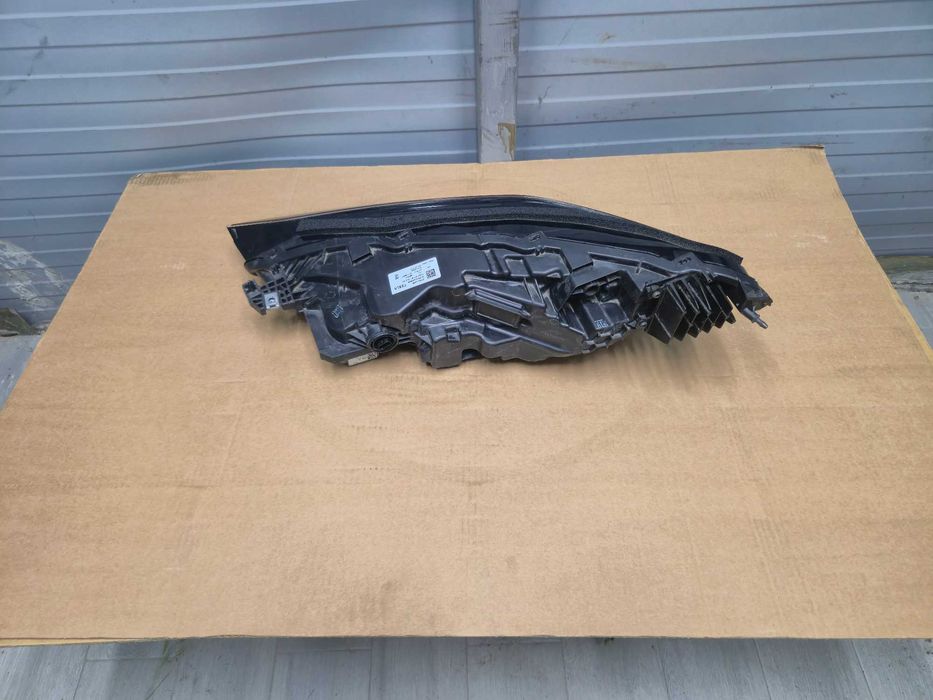 Far dreapta Tesla Model 3 Facelift Full LED An 2023 - 2026 cod  1760889-00-F