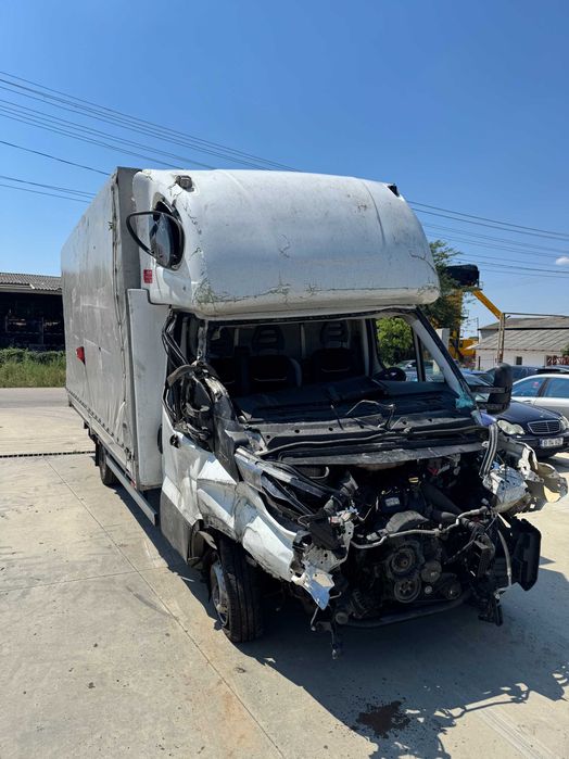 Dezmembrez Iveco Daily 3.0 Euro 6 Adblue Facelift 2022 180 cai