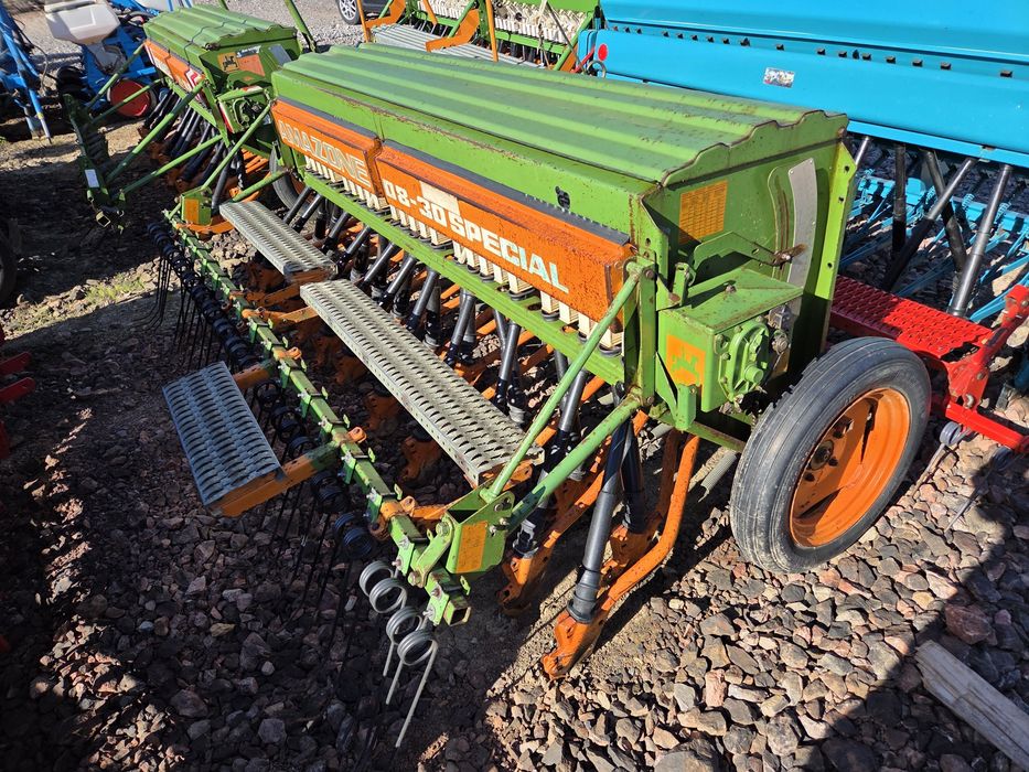 Semanatoare Paioase Amazone D8-30 Special
