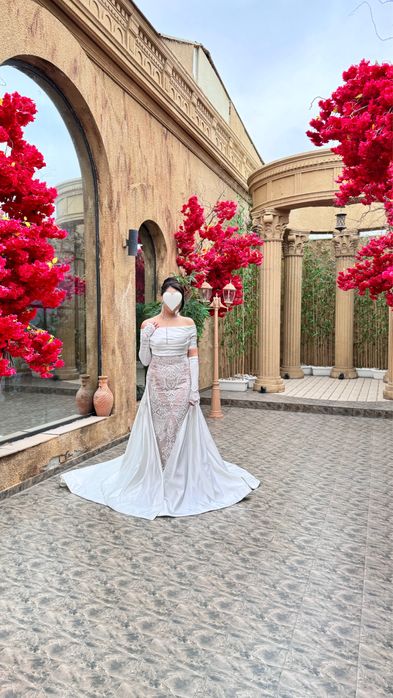 Свадебное платье