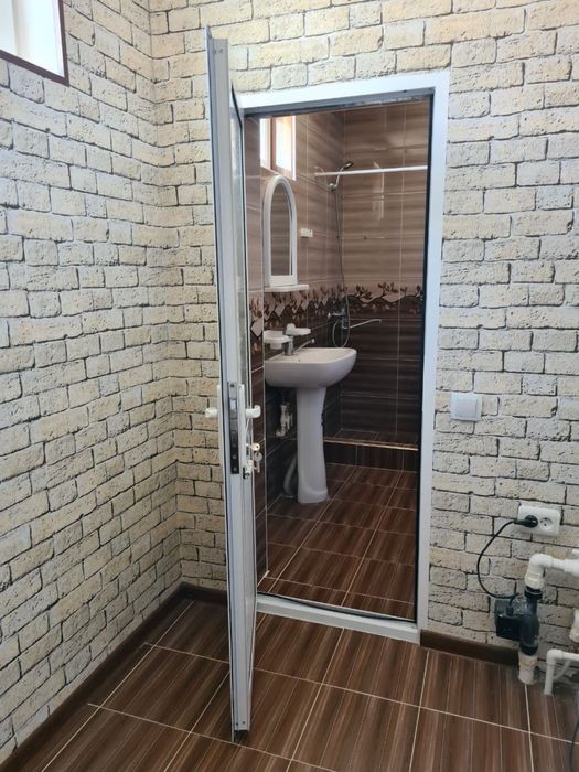Bostanlık yangi ovil docco satiladi srocno 76000