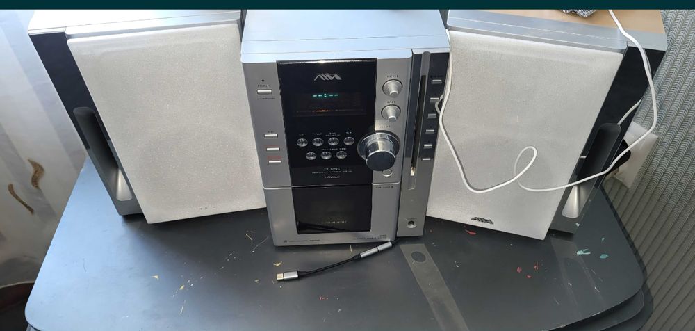 Музкальный центр aiwa