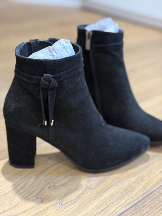 Botine piele marca Lasocki, marime 35