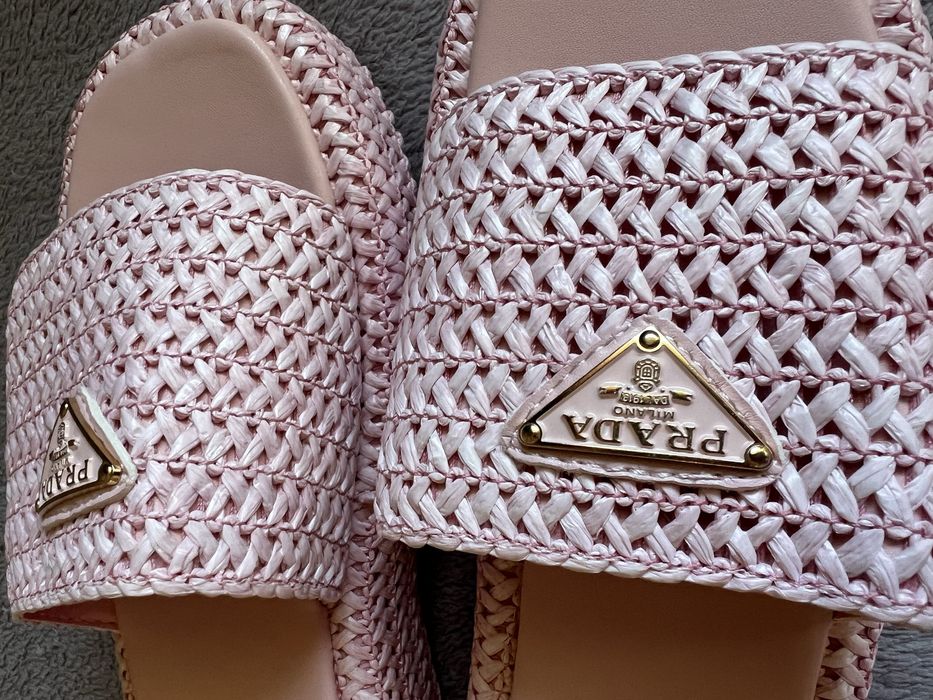 Prada Дамски чехли розови