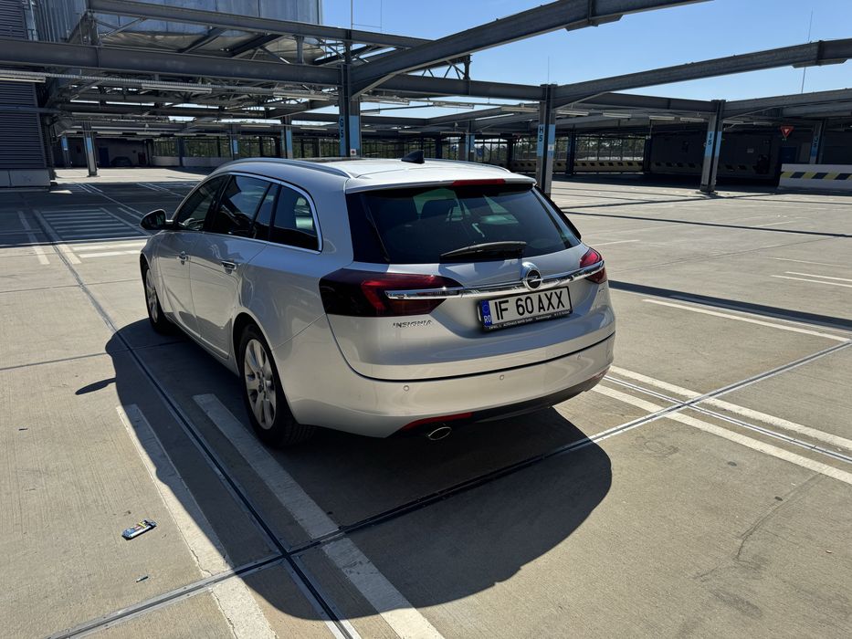 Opel Insignia Sports Tourer 2.0 CDTI 170 CP – FULL