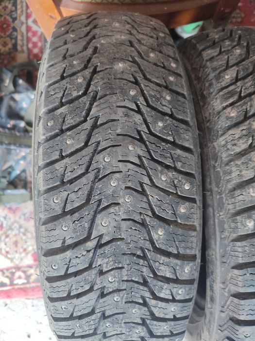 Продам, зимнию резину 185/65/15