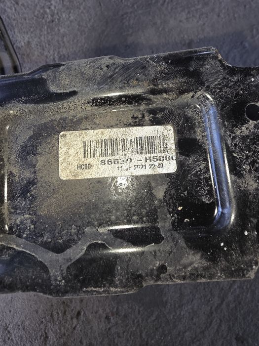 Усилитель заднего бампера