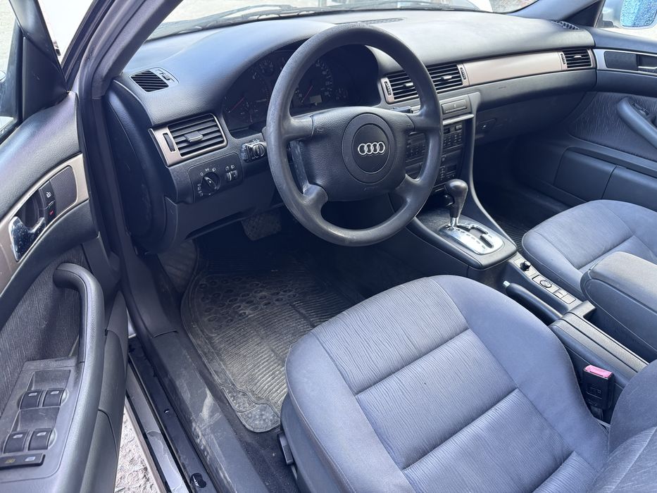 Audi A6 2.5tdi 180hp 1999г На Части