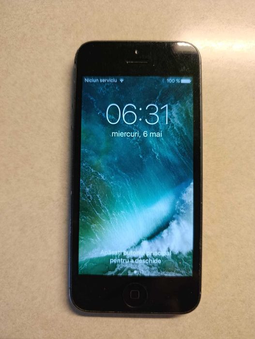 Vand Iphone 5 sh pentru piese