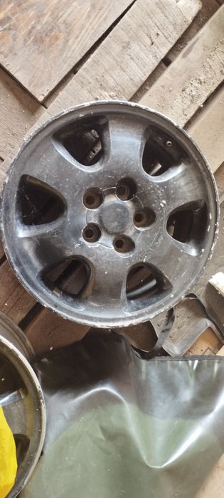 Продам диски 16 5х114,3