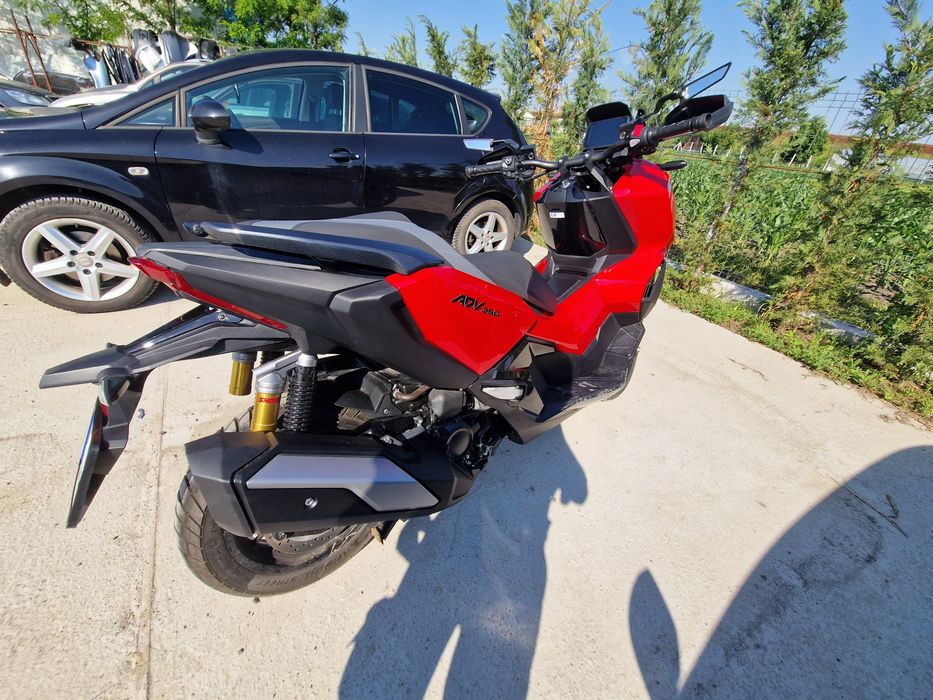 Hondq Adv 350 an 2025 6000 euro