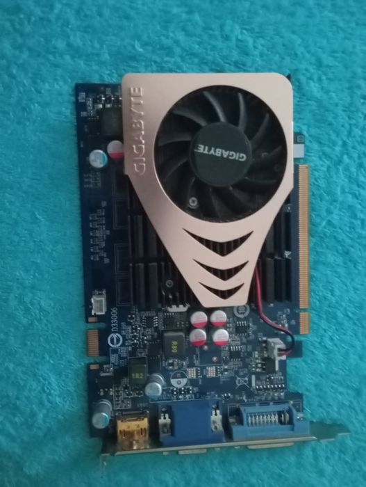 Продам Видеокарту