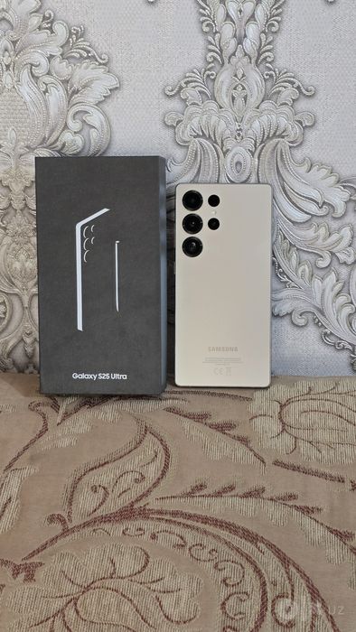 Samsung S25 Ultra Vetnam 2sim  12/256g sotiladi