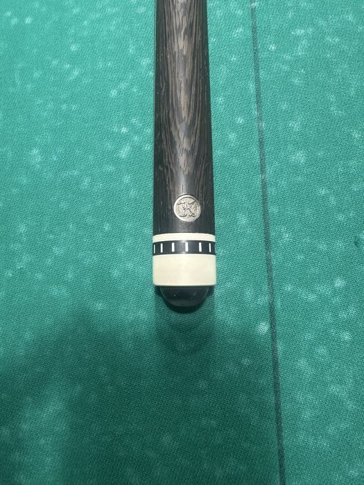 Продается кий, мастер Королев