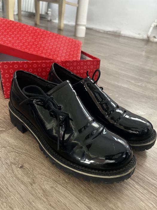 лоферы обувь женская