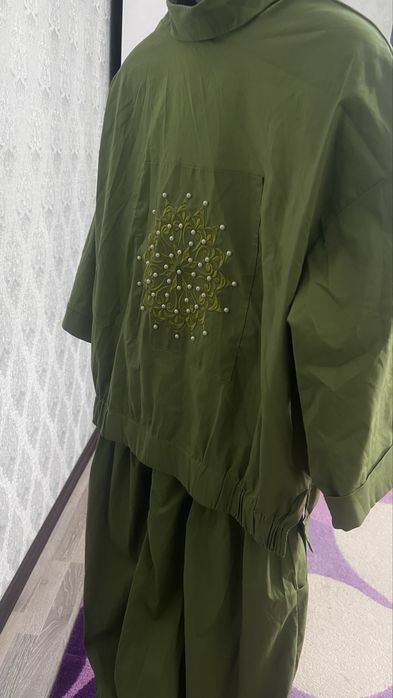 Платья хорошего качества.