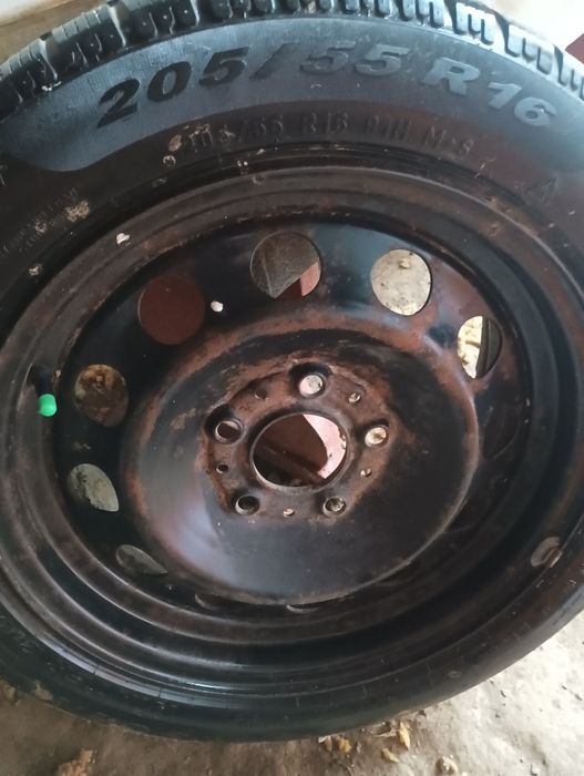 Rulou BMW e90+ rezervă BMW e90