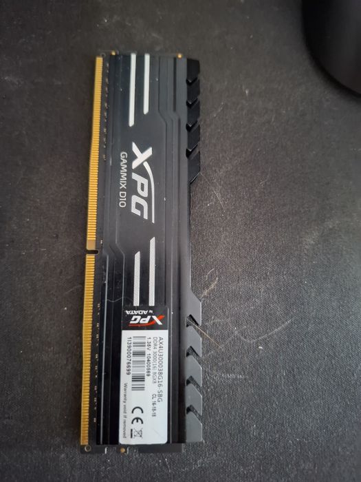 Memorie RAM 8gb xpg