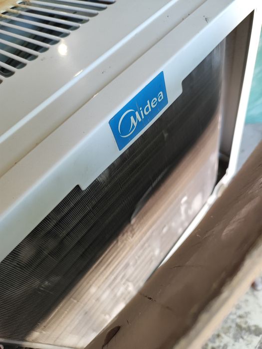 Оконный кондиционер Midea