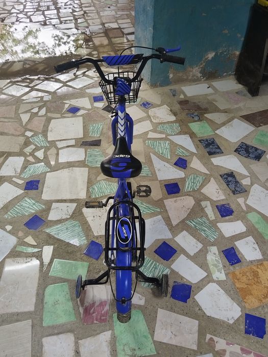 Велосипед Барс  с дополнительными колёсами