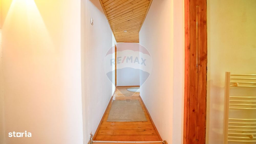 Comision 0% | Pensiune/Vilă 11 camere în Fundata