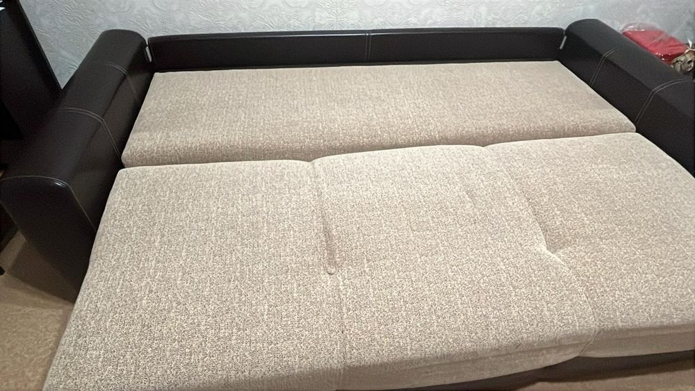 Продам диван с креслом