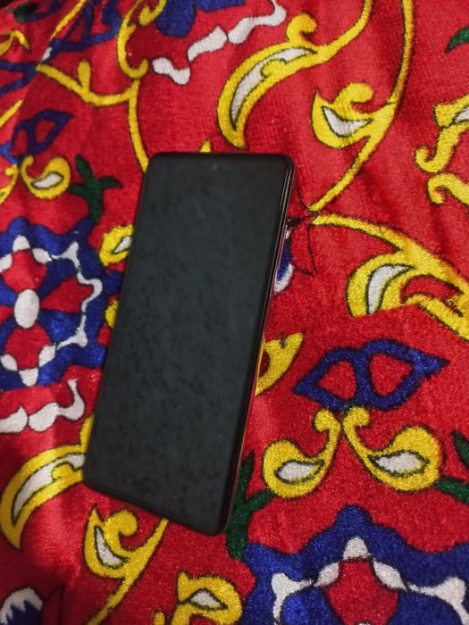 Poco x3 pro igravoy smartfon