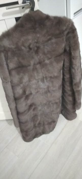 Шуба норка за 350 тыс. 48-50 размер.