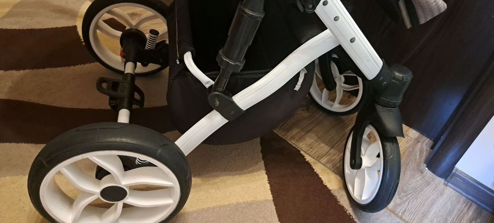 Бебешка количка с летен и зимен кош 2 в 1 Baby Merc Faster style 2