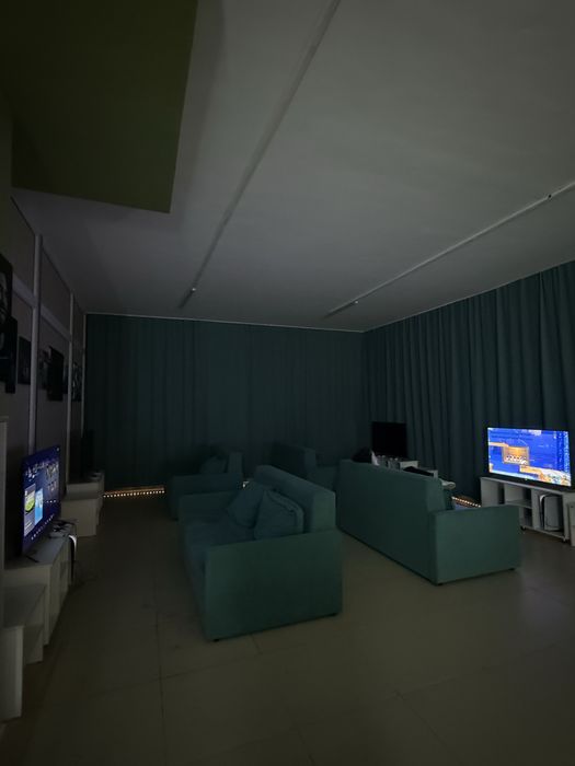 Срочно продам PlayStation клуб , действующий