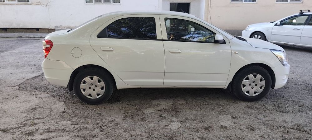 Cobalt Avtomat 2022 yil 107000km