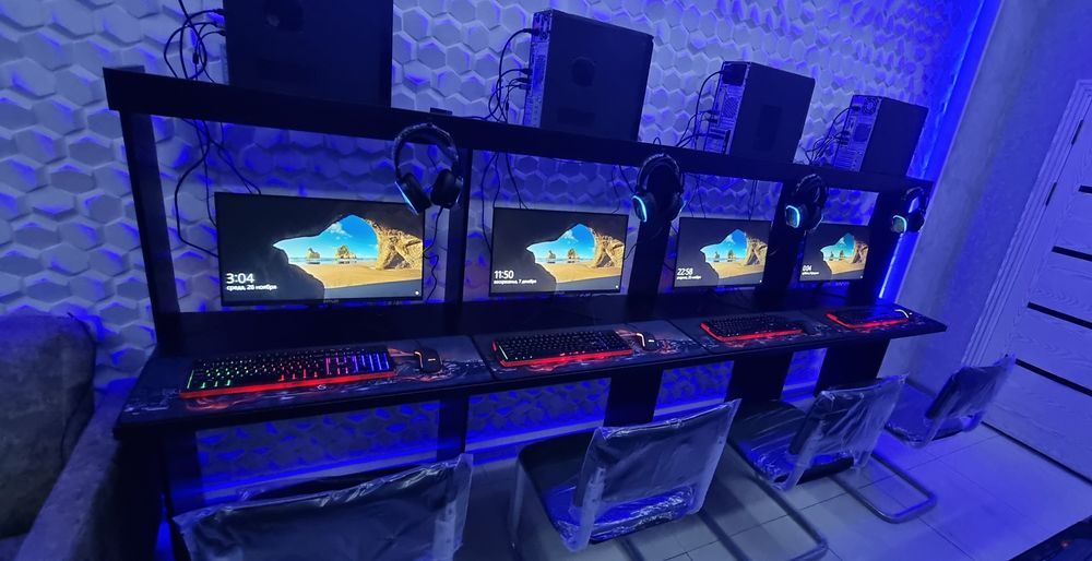 Game Club uchun 10ta igravoy kompyutrlar Sotilad Stol stulari bn