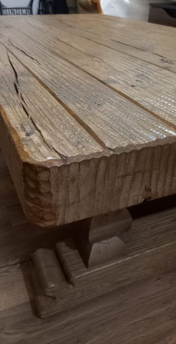 Măsuță  de cafea  lemn masiv