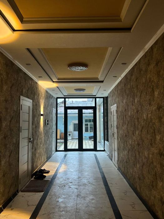 Qoyliqda Profi universteti va qoyliq metroga yaqin joyda kvartira