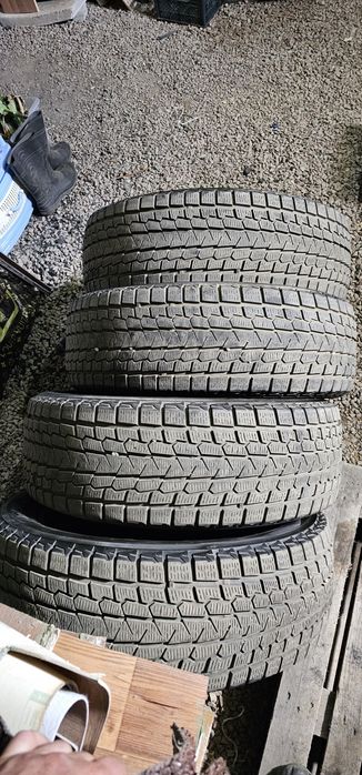 Резина зимняя 235/55 r 20