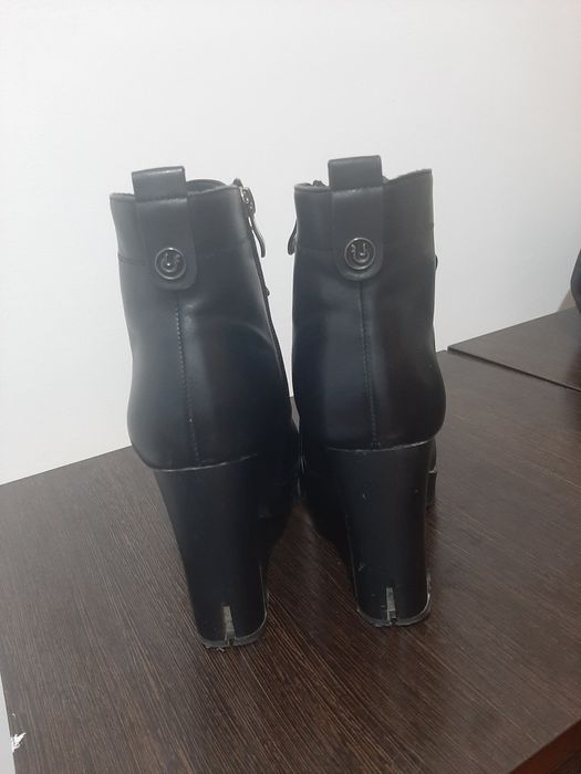 Зимный етік сатылады