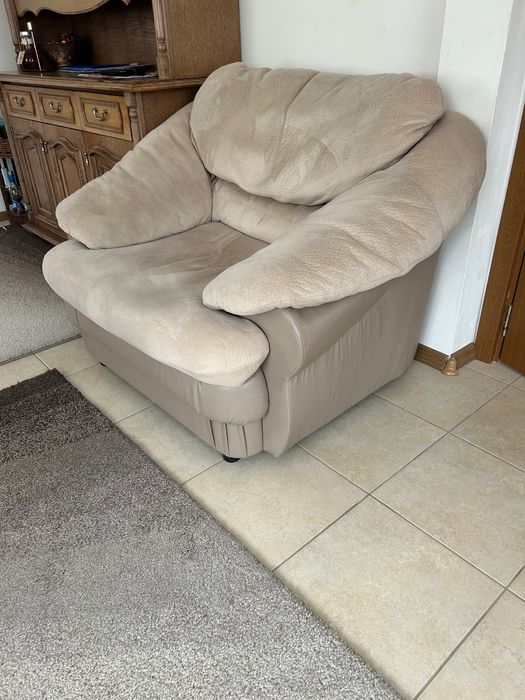 Разтегателен диван