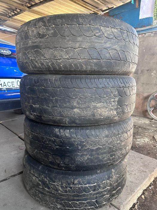 Продам Шины 265/65/17