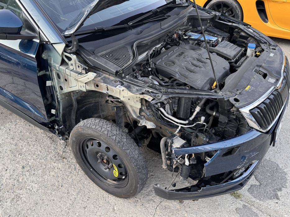 Skoda Karoq 2.0TDI 4x4 Luxury usor avariat