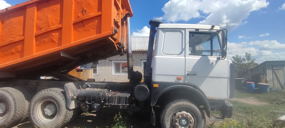 Продам автомобиль маз