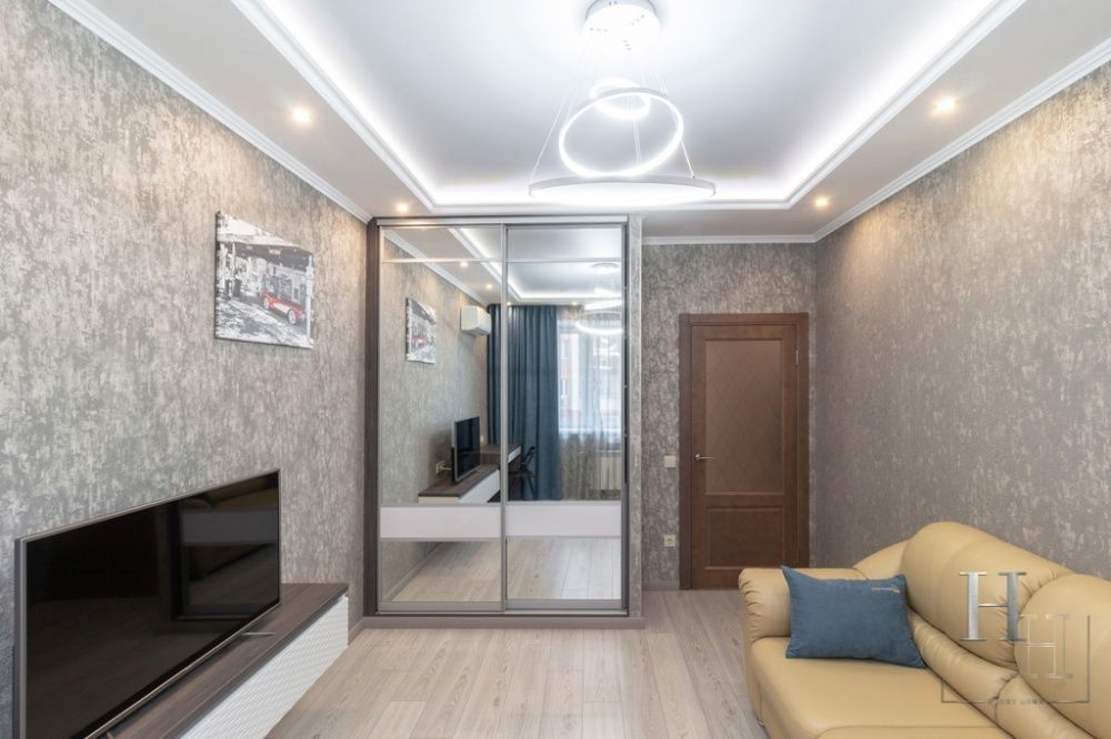 Сутки часы ВИП Галактика